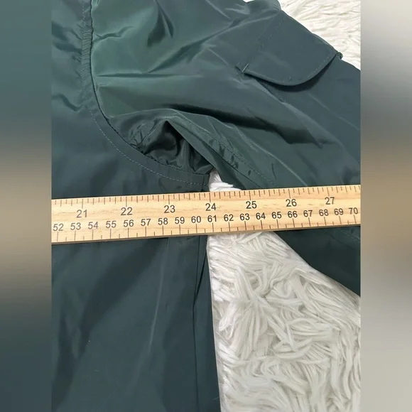 FIGS Men’s On-Shift Extremes Jacket Lightweight Hooded Windbreaker Green Medium - Picture 15 of 16